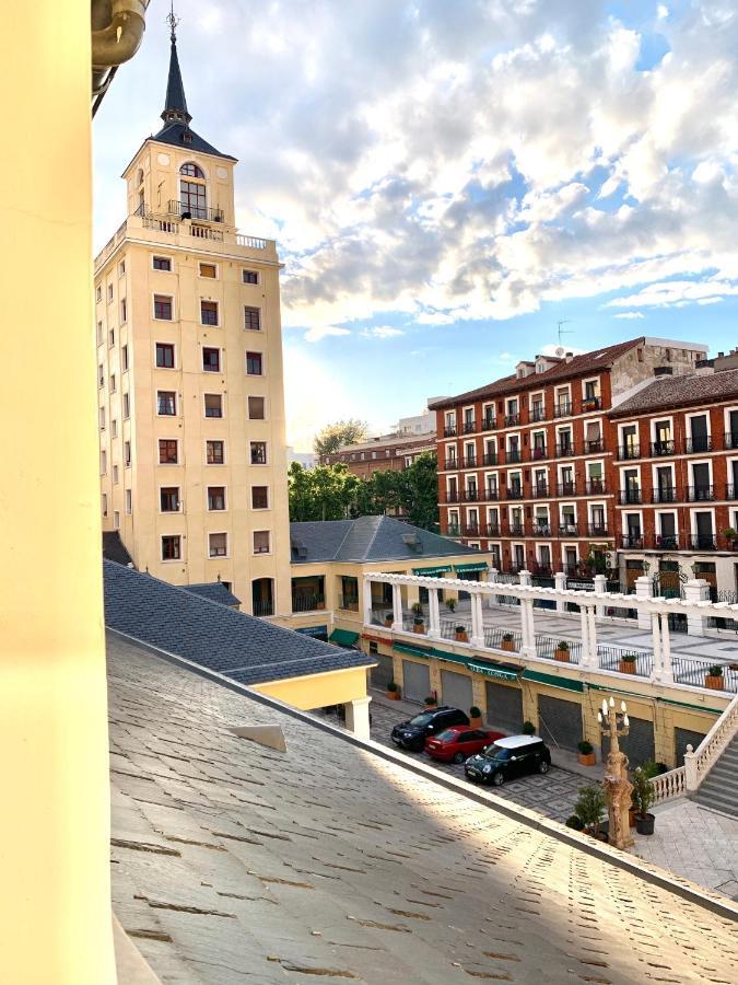 Apartamentos Puerta Del Sol-Rastro Madrid Exteriör bild